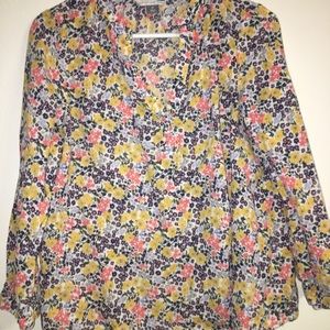 ⚡️SALE⚡️4/$15 Old navy Floral Blouse